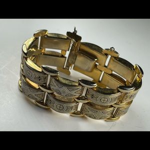 Vintage Damascene Spain Gold plated Etched bracelet chunky bangle